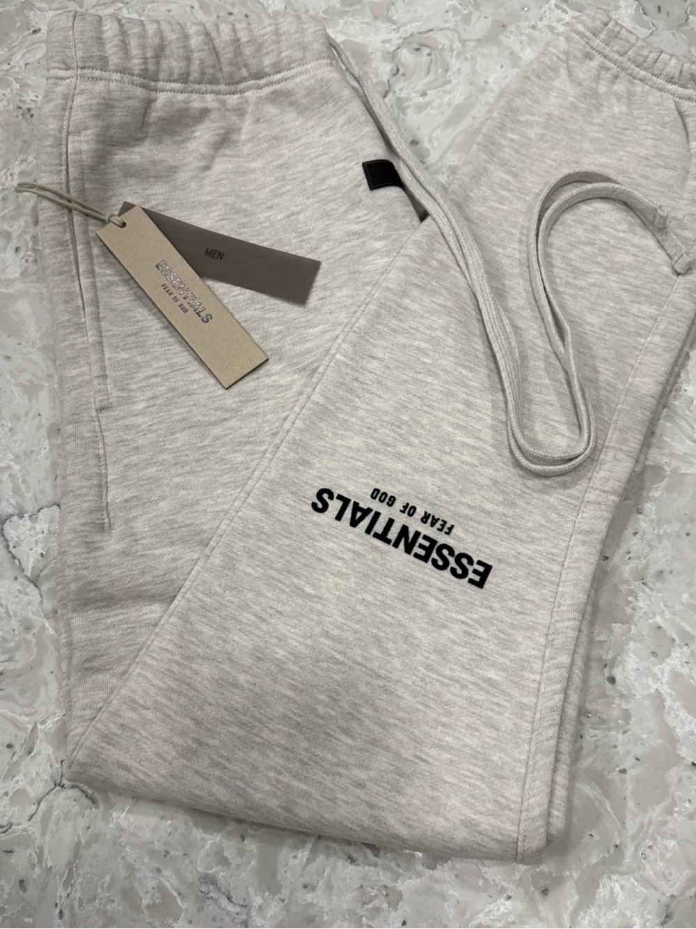 Fear of God Essentials Men Sweatpants in Light oatmeal